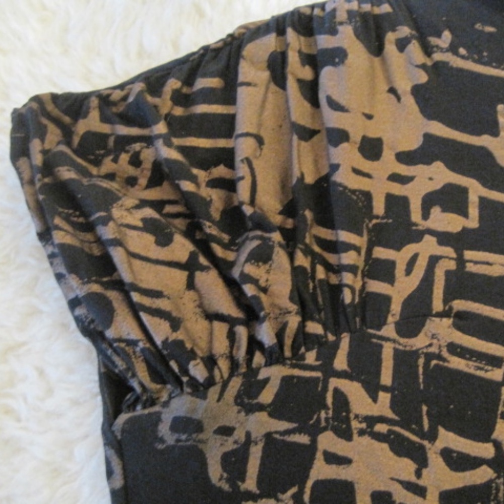 Sarah Pacini Metallic Printed Top - Picture 3 of 9